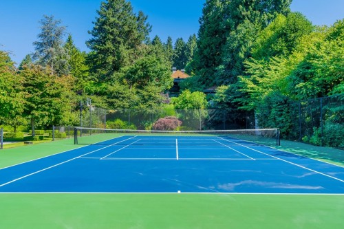 2870 Marine Drive Sw, Vancouver, BC -  With Backyard