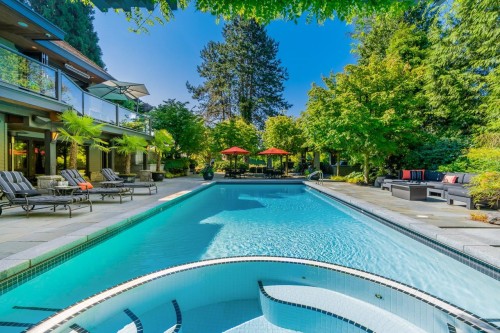 2870 Marine Drive Sw, Vancouver, BC - Outdoor With In Ground Pool With Backyard
