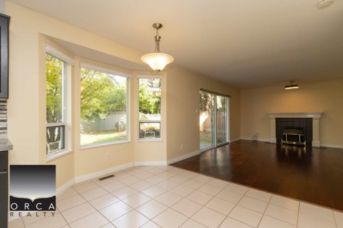 3015 Griffin Place, North Vancouver, BC - Indoor Photo Showing Other Room