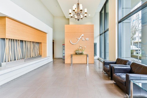 708-7360 Elmbridge Way, Richmond, BC - Indoor