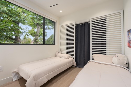 7380 Ashburn Street, Vancouver, BC - Indoor Photo Showing Bedroom
