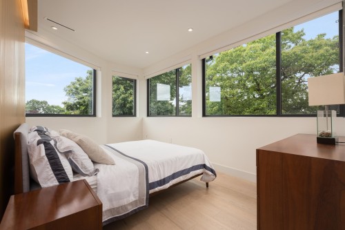 7380 Ashburn Street, Vancouver, BC - Indoor Photo Showing Bedroom