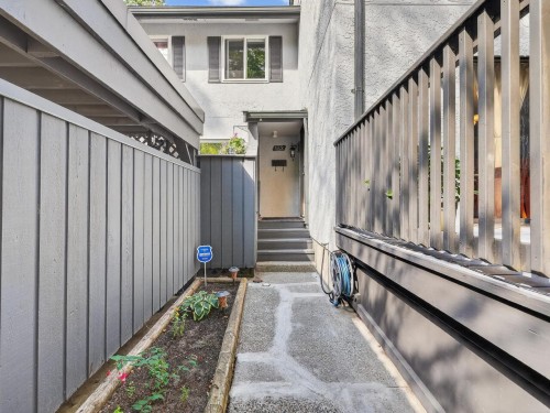 162 James Road, Port Moody, BC - Outdoor
