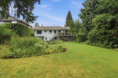1388 Cambridge Drive, Coquitlam, BC - Outdoor