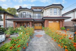 7113 Union Street Burnaby, BC V5A 1H8