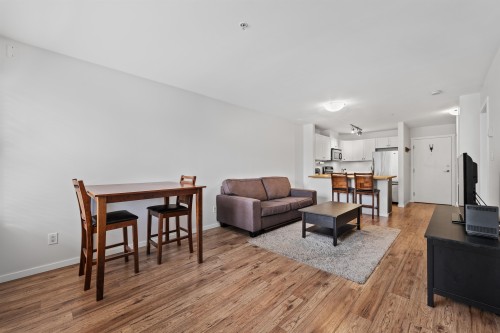 312-315 Knox Street  New Westminster, BC V3L 0B5