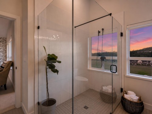 11092 Harris Drive, Maple Ridge, BC - Indoor Photo Showing Bathroom