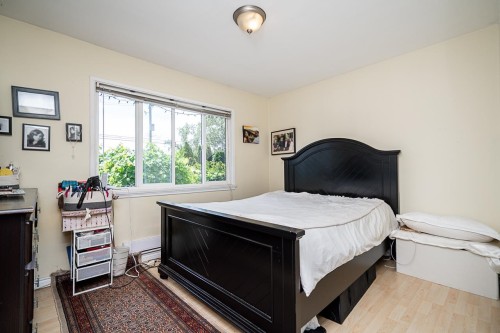 711 Alderson Avenue, Coquitlam, BC - Indoor Photo Showing Bedroom