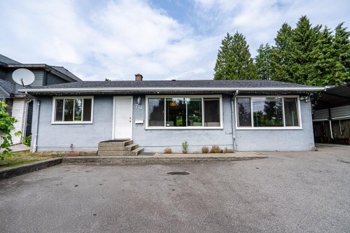 711 Alderson Avenue, Coquitlam, BC - Outdoor