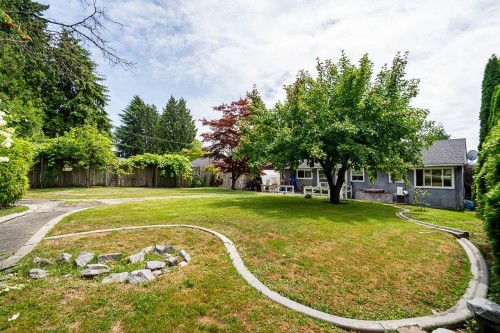 711 Alderson Avenue, Coquitlam, BC - Outdoor
