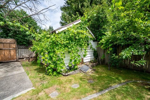 711 Alderson Avenue, Coquitlam, BC - Outdoor