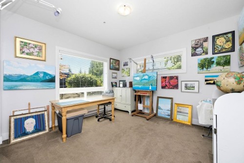1-5778 Marine Way, Sechelt, BC - Indoor