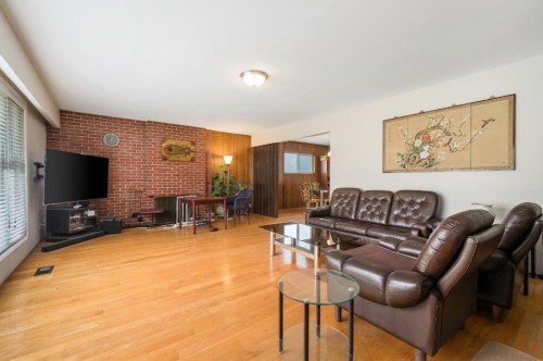 6872 Heather Street, Vancouver, BC - Indoor Photo Showing Living Room