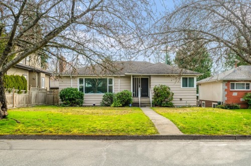 6872 Heather Street, Vancouver, BC - Outdoor With Facade