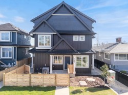 3-550 Kaslo Street  Vancouver, BC V5K 3Z2