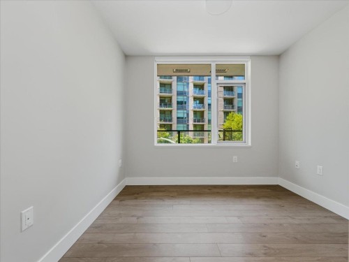 302-8533 River District Crossing, Vancouver, BC - Indoor Photo Showing Other Room
