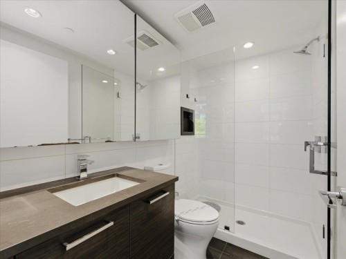 302-8533 River District Crossing, Vancouver, BC - Indoor Photo Showing Bathroom