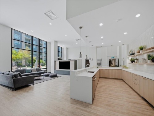 302-8533 River District Crossing, Vancouver, BC - Indoor