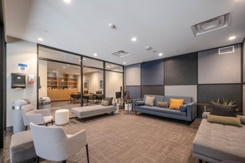 302-8533 River District Crossing, Vancouver, BC - Indoor Photo Showing Other Room