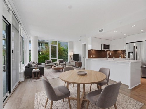 302-8533 River District Crossing, Vancouver, BC - Indoor Photo Showing Other Room