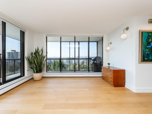 1104-114 Keith Road W, North Vancouver, BC - Indoor