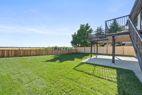 5548 44 Avenue, Delta, BC - Outdoor With Backyard