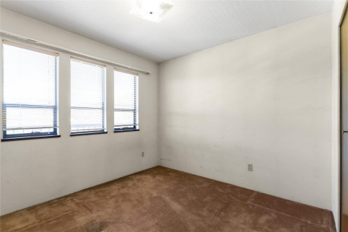 2986 3Rd Avenue E, Vancouver, BC - Indoor Photo Showing Other Room