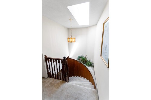 2986 3Rd Avenue E, Vancouver, BC - Indoor Photo Showing Other Room