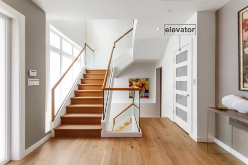 2507 Edgar Crescent, Vancouver, BC - Indoor Photo Showing Other Room