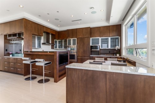 2507 Edgar Crescent, Vancouver, BC - Indoor Photo Showing Kitchen