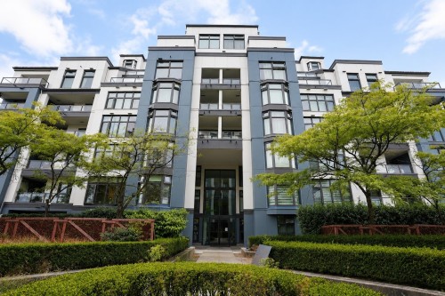 603-2468 Broadway E, Vancouver, BC - Outdoor With Facade