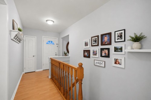 3949 Sefton Street, Port Coquitlam, BC - Indoor Photo Showing Other Room