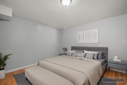 3949 Sefton Street, Port Coquitlam, BC - Indoor Photo Showing Bedroom
