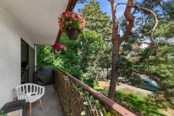 204-131 4th Street W North Vancouver, BC V7M 3C8