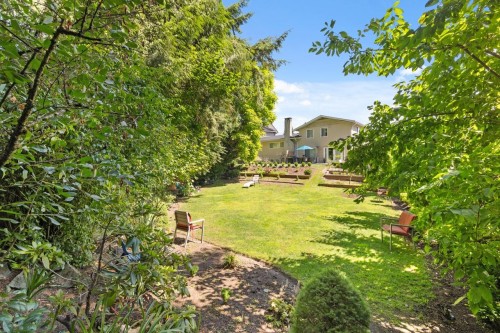 8240 Manson Drive, Burnaby, BC - Outdoor