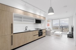2502-5058 Joyce Street Vancouver, BC V5R 0J9