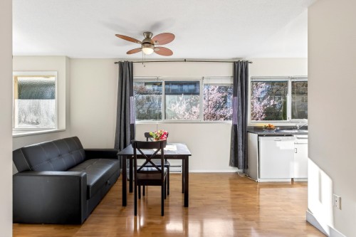 1051 Cecile Drive, Port Moody, BC - Indoor