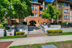 102-3097 Lincoln Avenue  Coquitlam, BC V3B 0E3