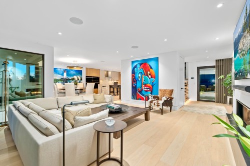 2356 Bellevue Avenue, West Vancouver, BC - Indoor Photo Showing Living Room
