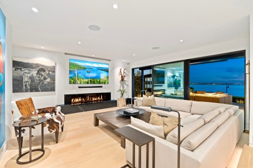 2356 Bellevue Avenue, West Vancouver, BC - Indoor