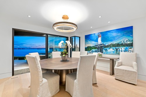 2356 Bellevue Avenue, West Vancouver, BC - Indoor Photo Showing Dining Room