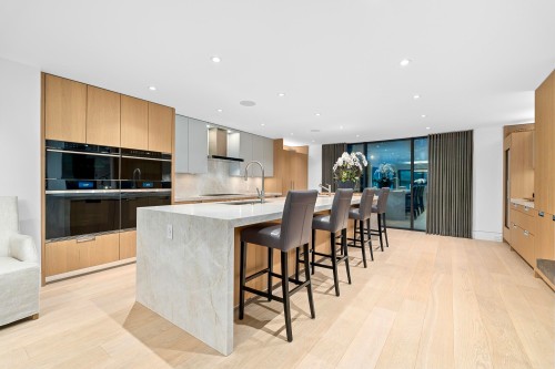 2356 Bellevue Avenue, West Vancouver, BC - Indoor Photo Showing Other Room