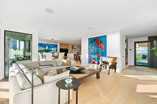 2356 Bellevue Avenue, West Vancouver, BC - Indoor Photo Showing Living Room