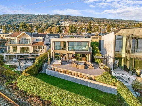 2356 Bellevue Avenue, West Vancouver, BC - Outdoor