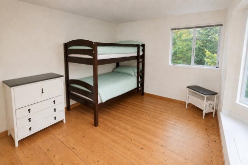 431 Sunset Road , Bowen Island, BC V0N 1G2 5