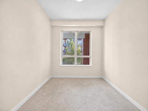 204-2651 Library Lane, North Vancouver, BC - Indoor Photo Showing Other Room