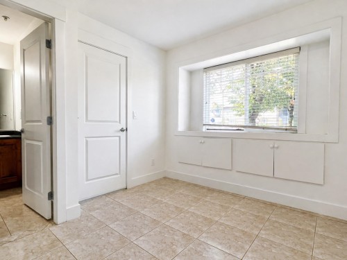 2388 5Th Avenue E, Vancouver, BC - Indoor Photo Showing Other Room