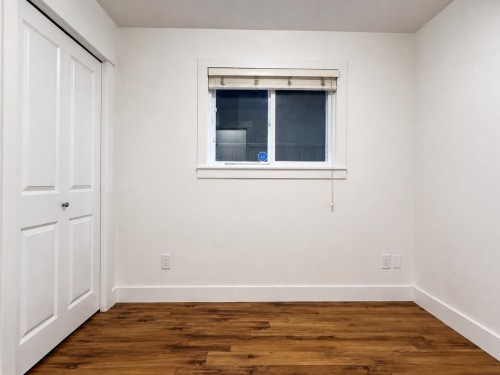 2388 5Th Avenue E, Vancouver, BC - Indoor Photo Showing Other Room