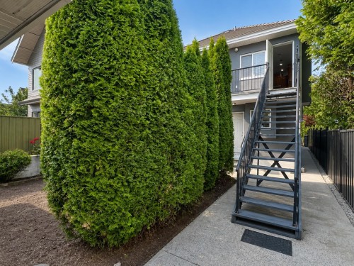 2388 5Th Avenue E, Vancouver, BC - Outdoor