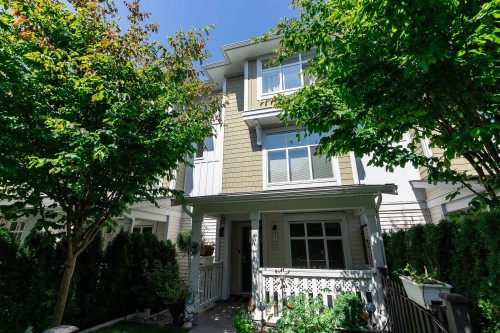 2104-11295 Pazarena Place  Maple Ridge, BC V2X 4K9
